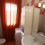 Mairen רוסולינה מארה